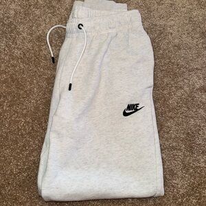 Nike Gray Sweatpants Classic